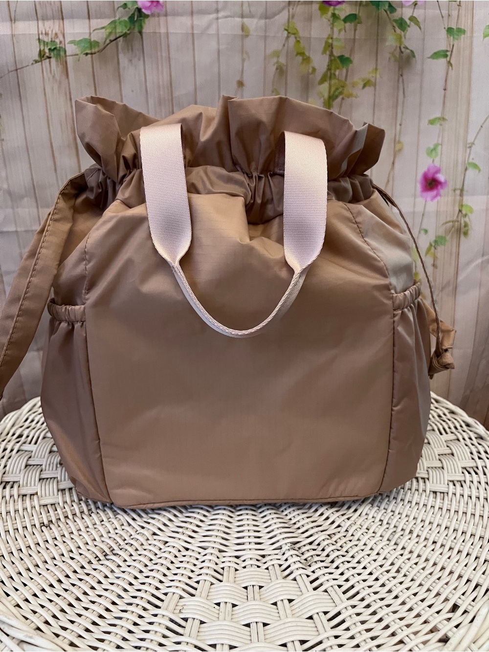 Calpak Insulated Lunch Bag - Picture 5 of 16